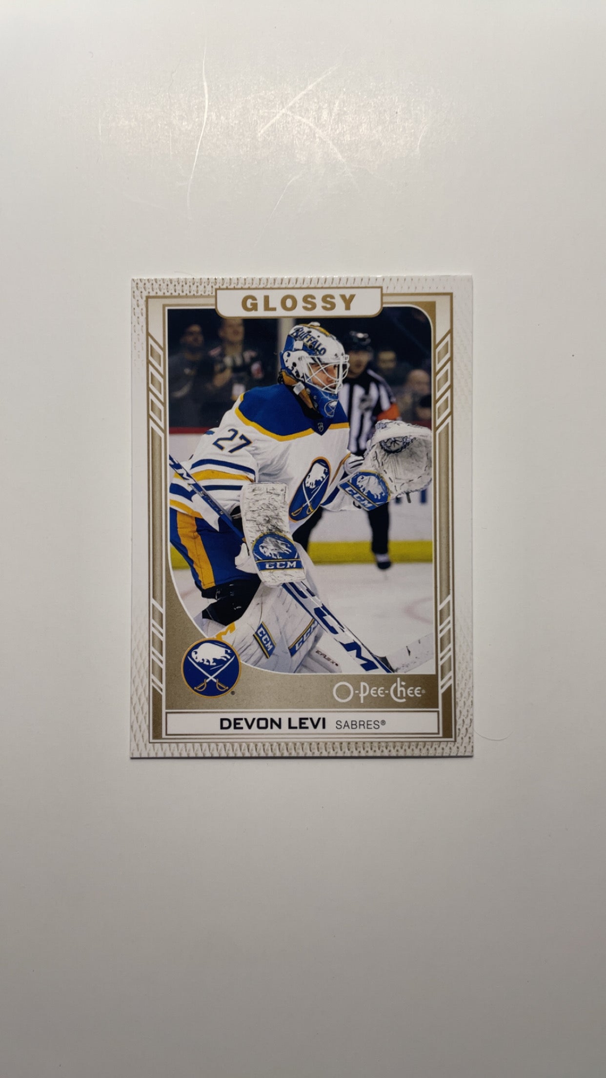 Glossy O-Pee-Chee Devon Levi 2023-24 R-6 Gold