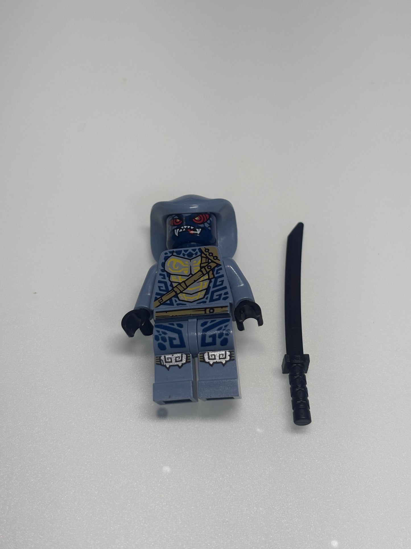 Serpentine warrior njo649